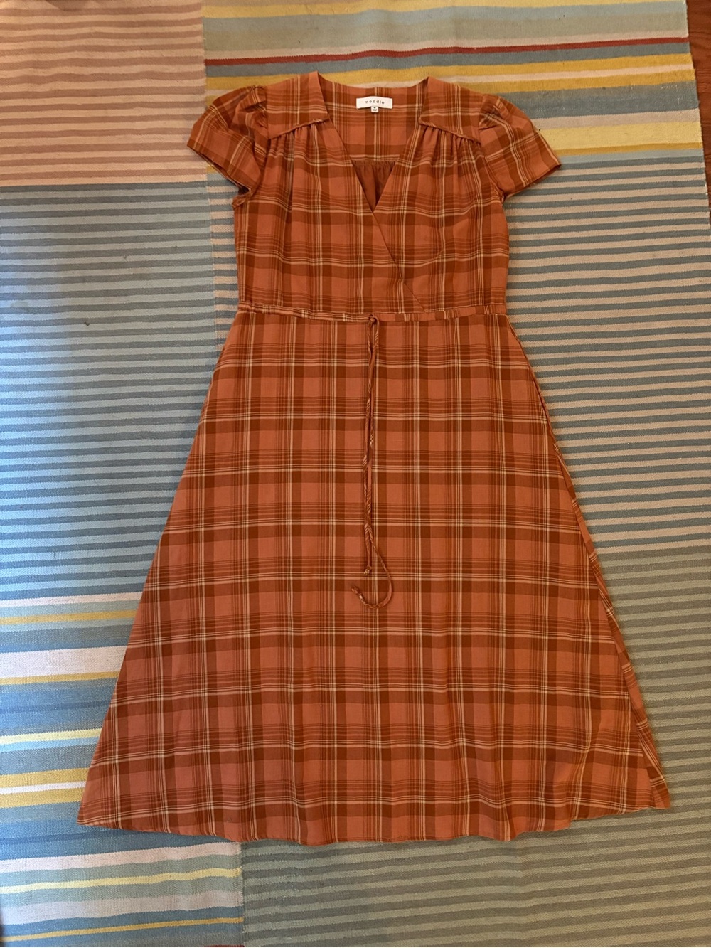 Moodie Burnt Orange/Coral Plaid Midi Dress Size M